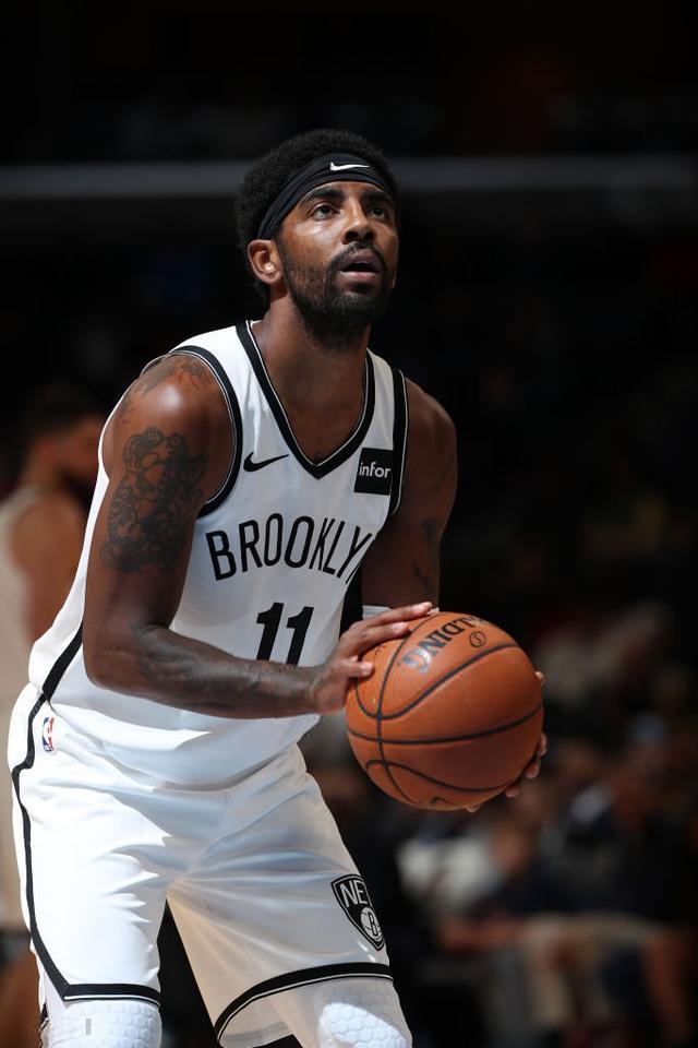 中毫不拖泥 中毫不拖泥