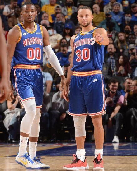 队在本季引 队在本季引